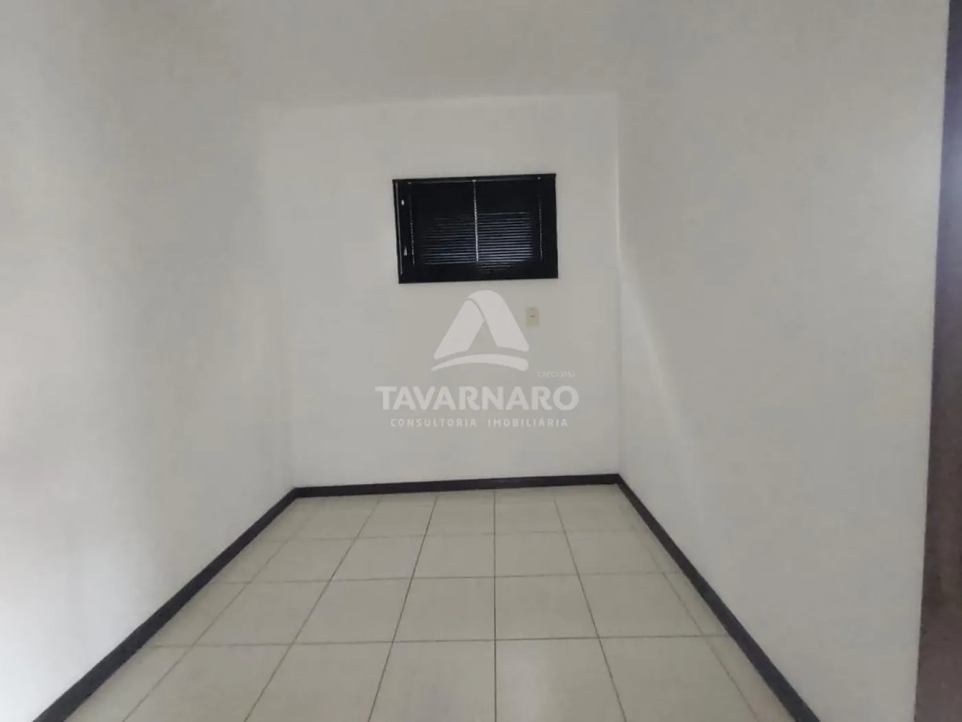 Casa para alugar com 4 quartos, 196m² - Foto 12