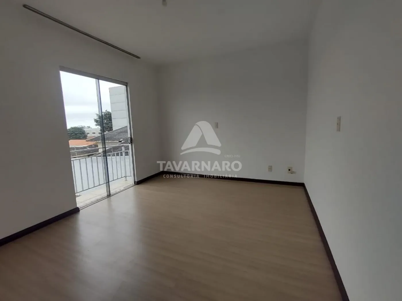 Casa para alugar com 4 quartos, 196m² - Foto 9