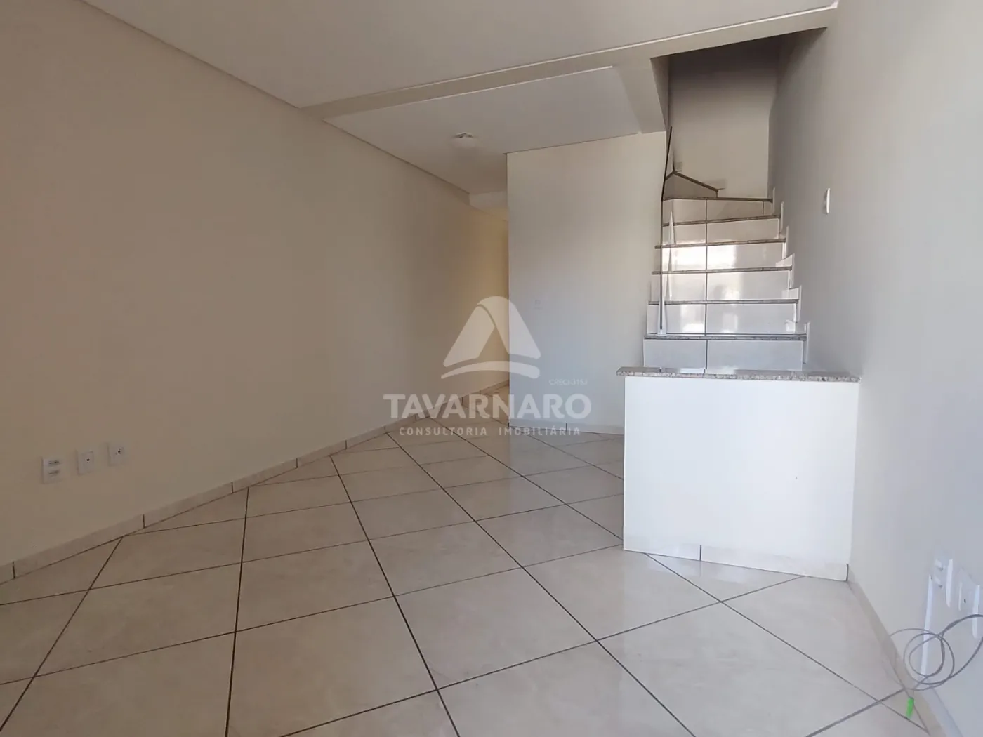 Sobrado para alugar com 2 quartos, 63m² - Foto 4