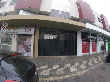 Alugar Comercial / Loja em Ponta Grossa. apenas R$ 1.300,00