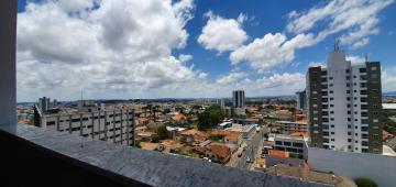 Alugar Apartamento / Padrão em Ponta Grossa. apenas R$ 2.250,00