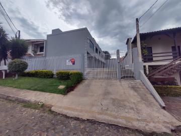 Alugar Sobrado / Geminado em Ponta Grossa. apenas R$ 1.000,00